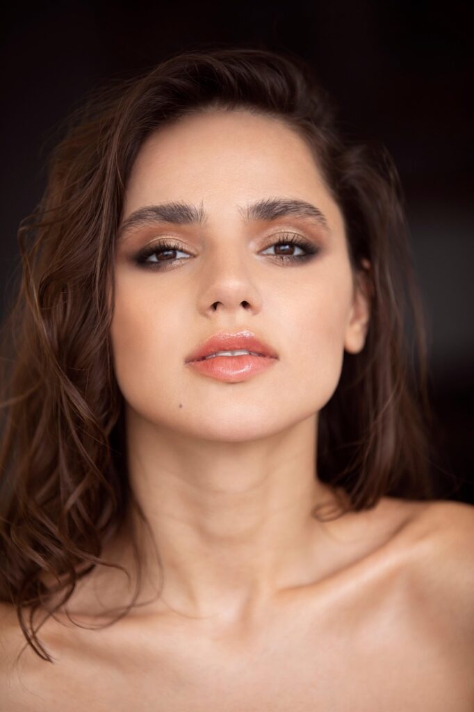 冬に首の肌バリアを整えるためのケア方法は？