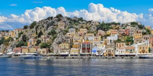 デコルテのシミ対策に効果的な方法は？