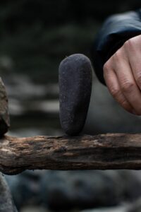 手が老ける原因は紫外線だけなのか？